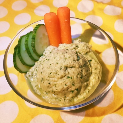 Today I made myself a simple dip/spread - just mixed avocado, tuna, and baby spinach. This is actual