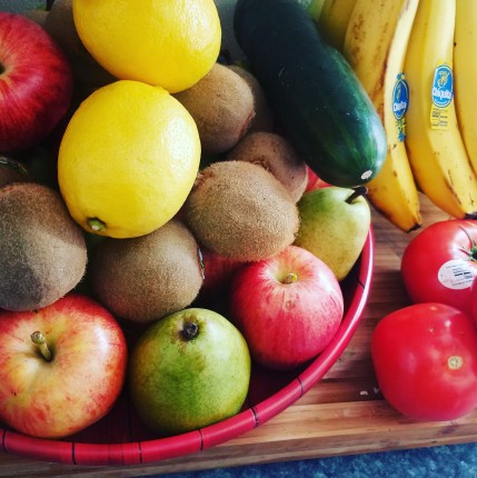 anyone have any good smoothie and juicing recipes?