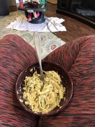 I’m bored of seeing healthy meals... how about some yummy, fattening homemade chicken Alfredo. Delic