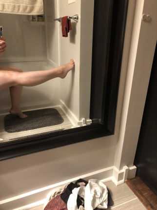 #FlexFriday toilet edition. Excited to be seeing some calf muscle instead of just calf fat!