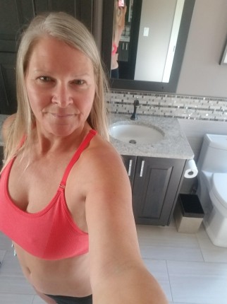 Day 1. Going to reach my goal weight this month. Let's do this! What I need to do is record my food,