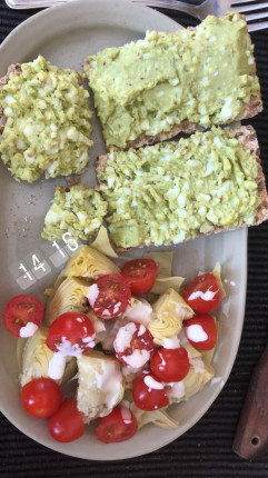 The kind of lunch that makes me lose weight happily!:muscle:????