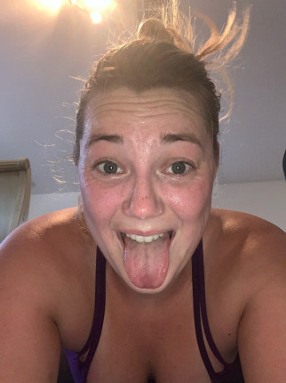 Didn’t want to workout today but got it done! :muscle: Cheers to doing it again tomorrow!