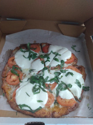 I'm currently living a keto vegetarian lifestyle and we recently had a low carb restaurant open up i