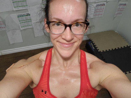 Energize :white_check_mark:MBF. 10 min Core Ignite :white_check_mark:MBFA. Week 1. Day 2/21. Core Ca