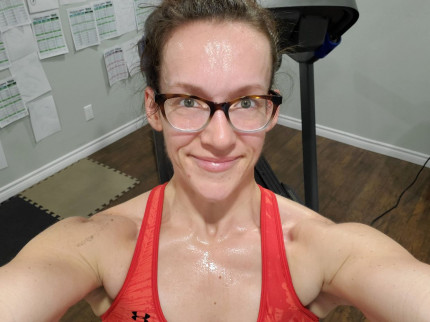 Energize :white_check_mark:Pressed play on a HIIT treadmill run from 30 Day Breakaway! MBFA. Week 1.