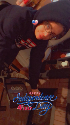 Happy 4th Luvs!! Gettin this 10 mile Cycle ride in before family and friends time!! Y’all be caref