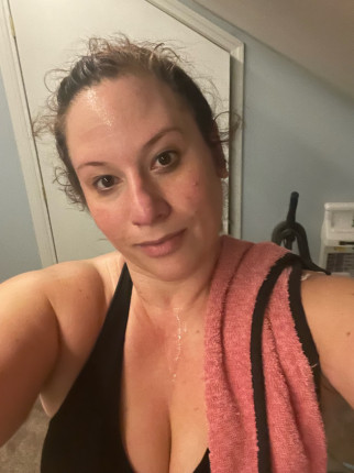 Nothing like a little cardio conditioning on this happy hump day! Sure thing Week 6 Day 2!