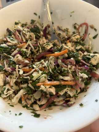 Mixed cabbage, spinach, red onions, tofu balsamic dressing, sunflower seeds. First meal of the day!!