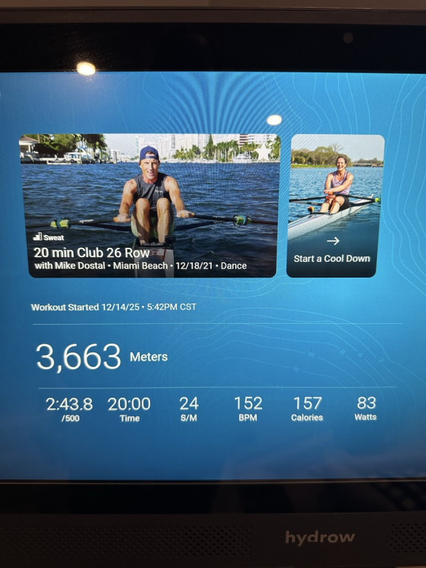 Pushed hard today. After my workout I completed a 20 minute row. Whew 😅