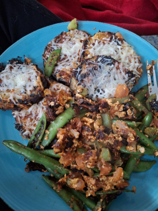 So I did my own attempt at making eggplant parmesean today. I didn't used a tone of sauce or cheese