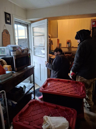 This whole last week and this one have been bad. Living on fast food and restaurants as we move fro