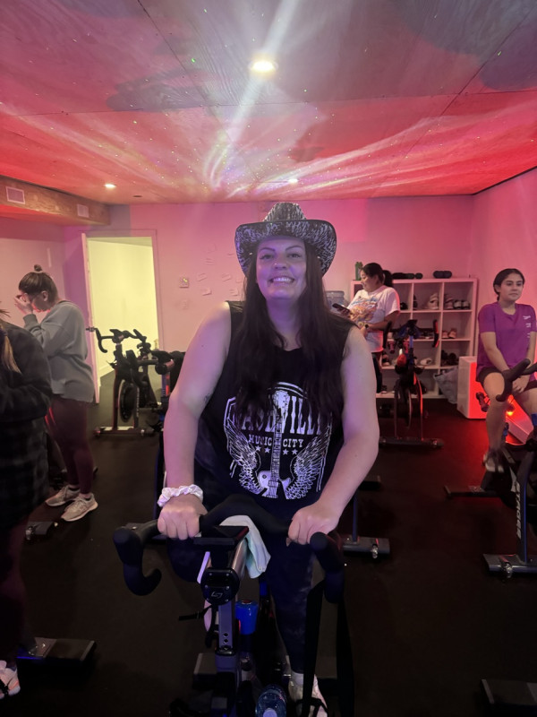 Opted out of going out drinking and hit a spin class on Saturday night instead ?? “honkey tonk” them