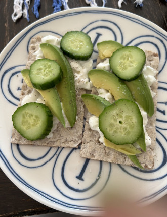 This is a favorite snack. *I don’t always eat two. It’s a whole grain Wasa cracker with non-fat cott