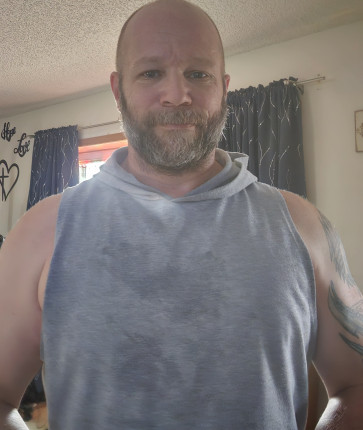 Day 4-Legs in the books. Macros are on point. Lean forward and keep moving.#NoExcusesFitness #AllP