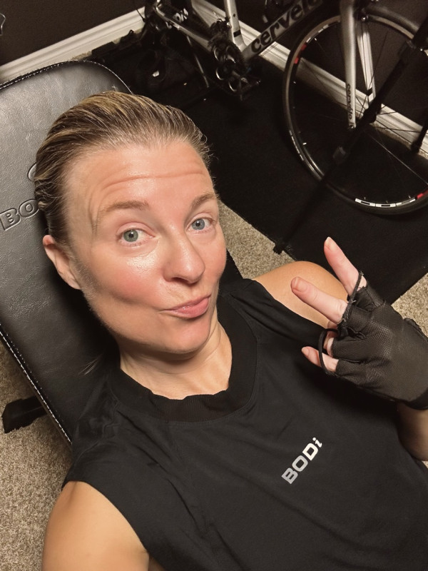 Day 2 in the books! Chest/Back Strength & 3km fast Run. Do it for yourself. No one else can mak