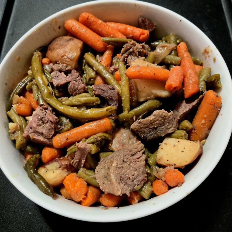 With the storm incoming my husband and I wanted some comfort food prepped so tonight we made beef ro