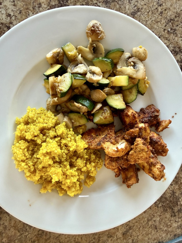 Not feeling very well , hopefully will go on my treadmill later when I find the energy. Lunch : quin