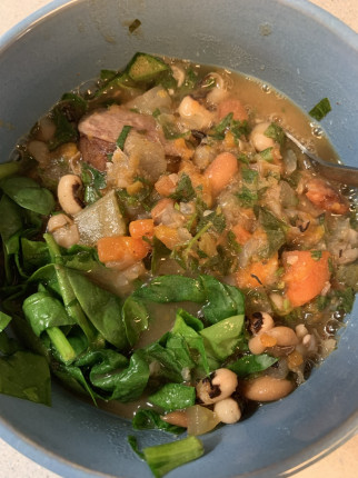 Here’s how to get another 2 servings of veggies- put 2 good handfuls of chopped fresh spinach into y