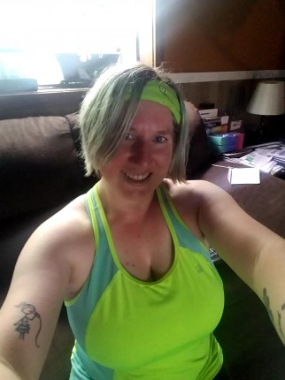 Feeling good today! Got up at 6am, did two workouts, ate some oatmeal with a little honey and workin